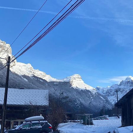 Appartement Le Clos Fleuri 1 Sixt-Fer-a-Cheval ภายนอก รูปภาพ